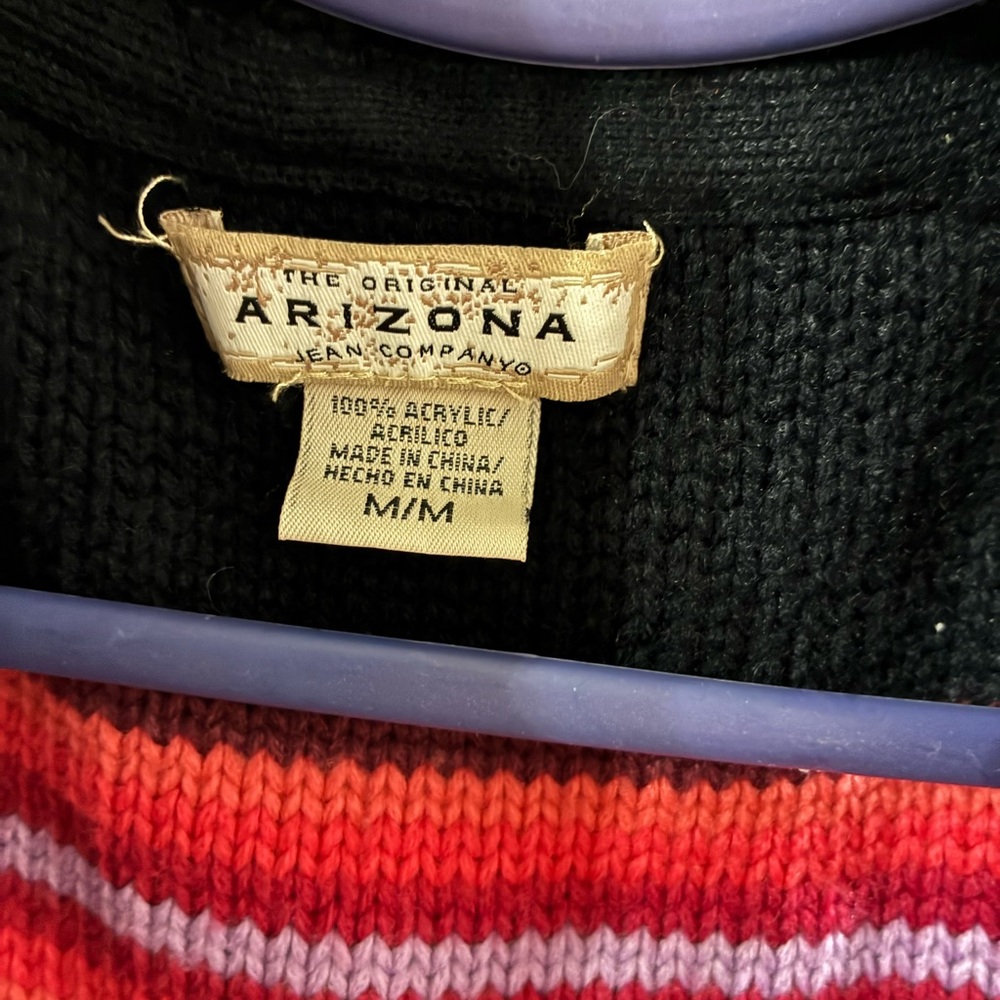 Arizona Women’s Medium Knit Sweater Vest - Picture 3 of 4